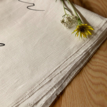 Cigatte Linen Welcome Sign