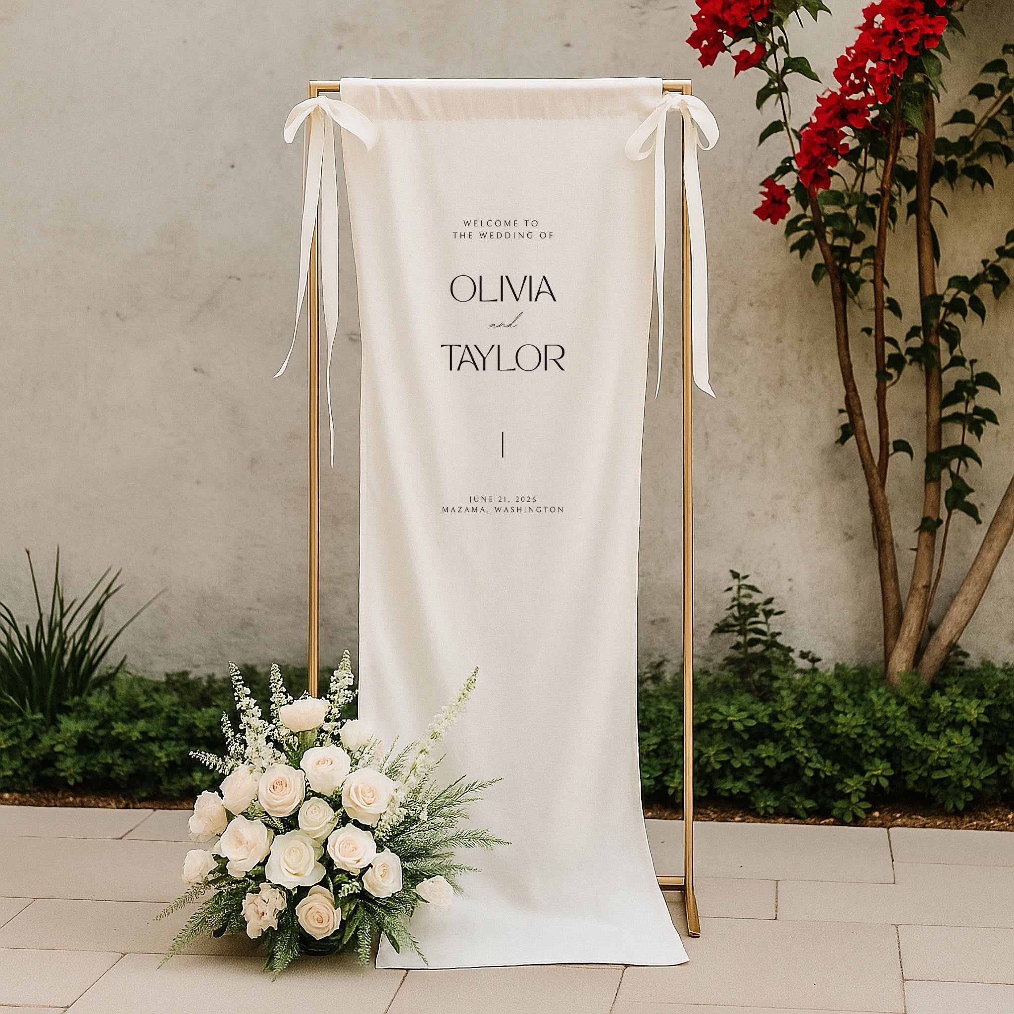 Mon Cheri Linen Welcome Sign